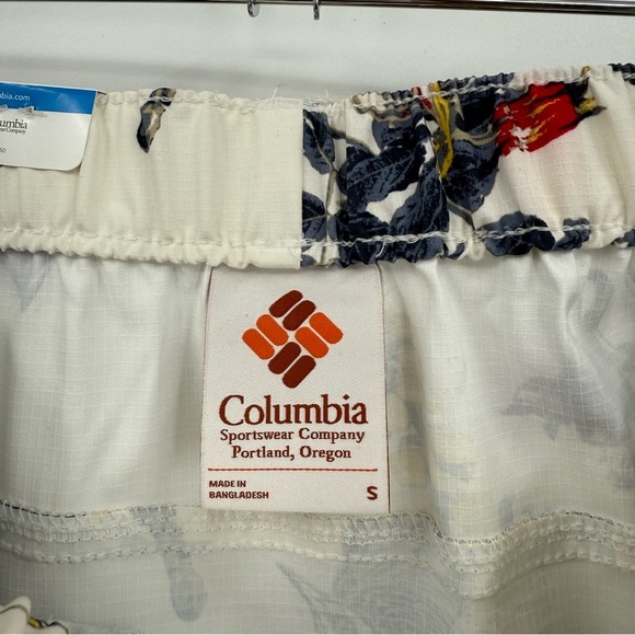 Columbia Field Creek Utility Skirt in Floral Bird Wildlife Print Size S NWT - Picture 7 of 16
